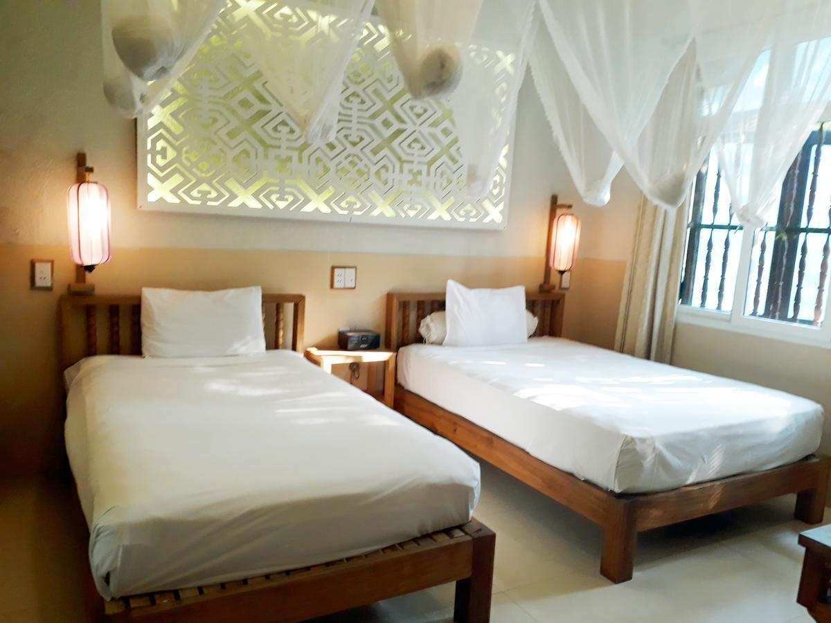 Hoi An Pho Library Hotel Екстериор снимка